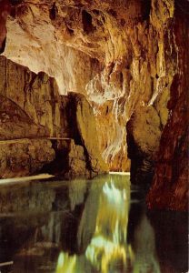 غارهای شْکُک‌سیَن 